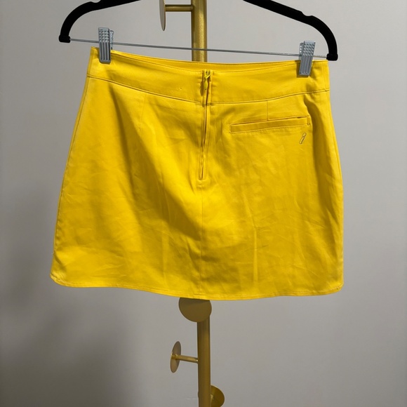 Skirt to play golf - Picture 2 of 3